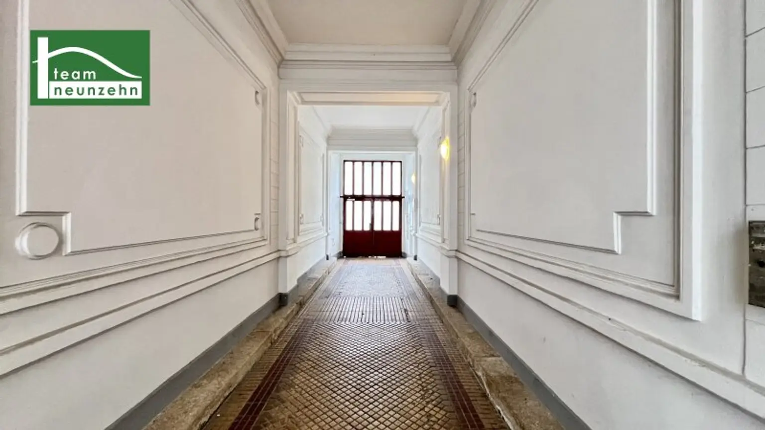 Neuer DG-Ausbau in schönem Altbau