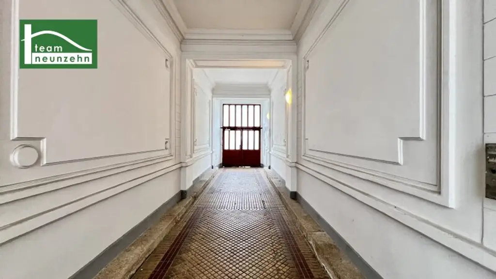 Neuer DG-Ausbau in schönem Altbau