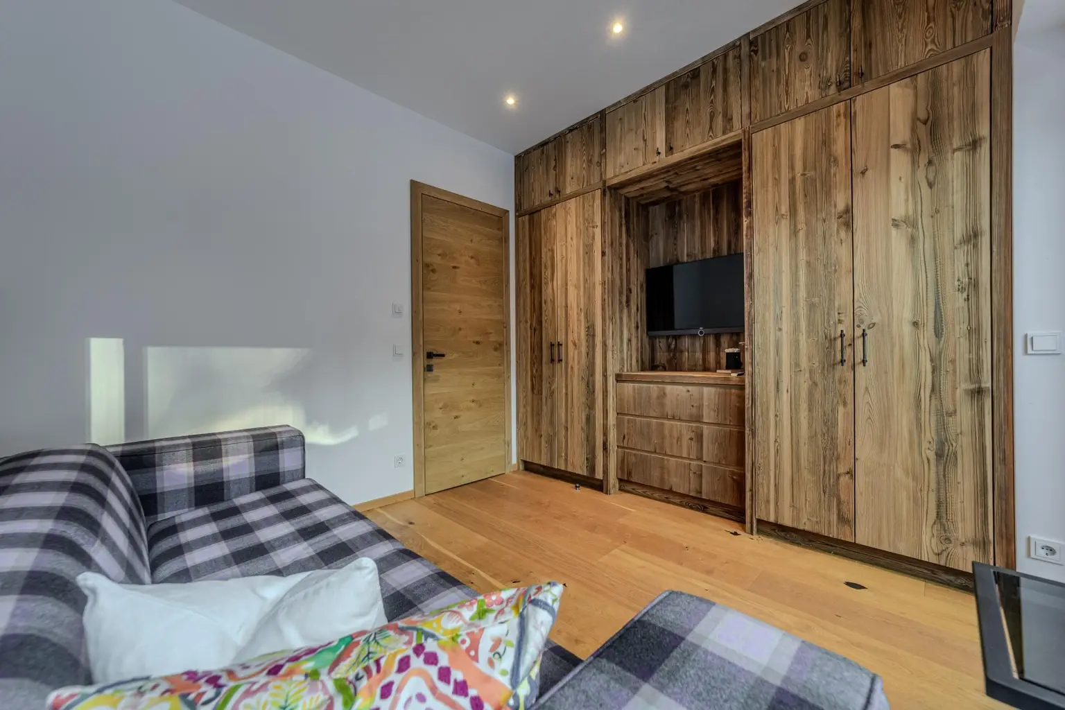 2. Schlafzimmer/Büro/Gästezimmer