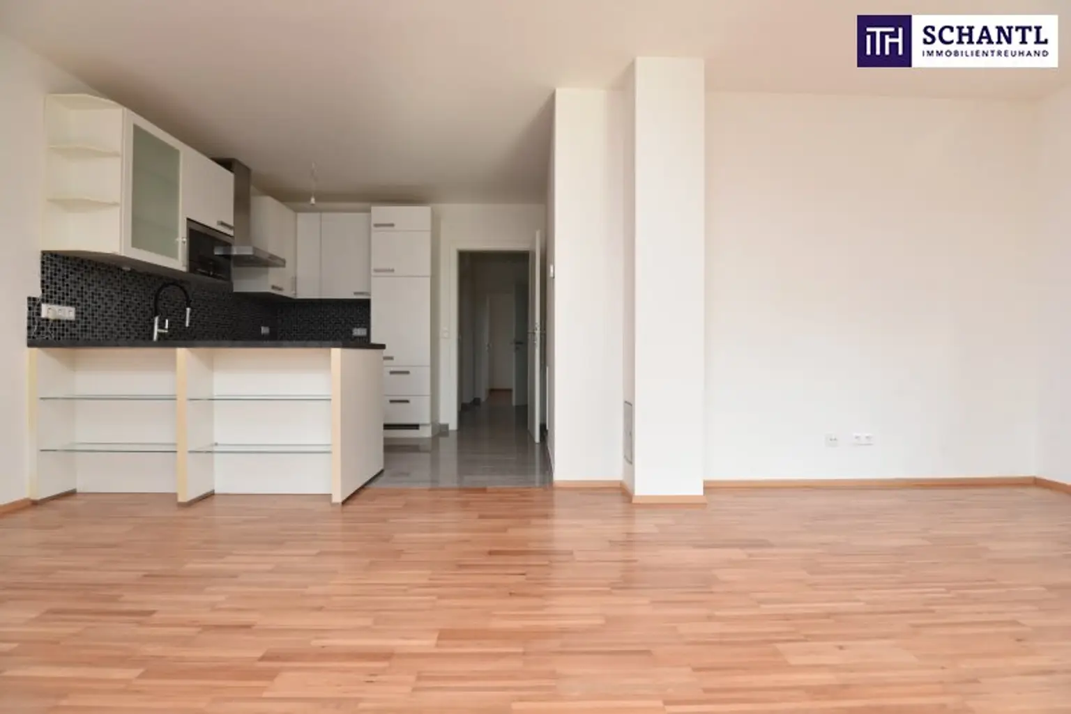 Traumhafte, lichtdurchflutete 3-Zimmer-Wohnung mit gigantischer Terrasse und Blick ins Grüne!