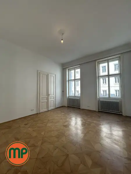 Charmante Altbauwohnung im Herzen der Stadt – frisch saniertes Bad & WC