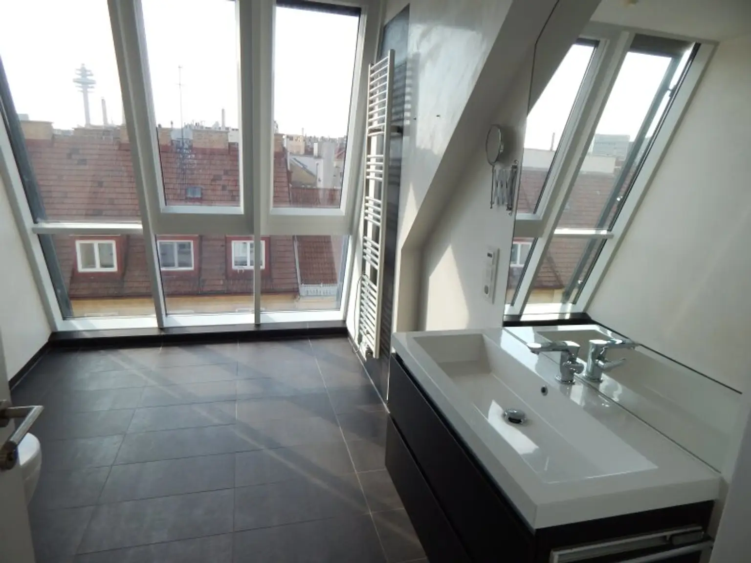 Wohntraum helle und ruhige Dachterrassenwohnung mit Fernsicht