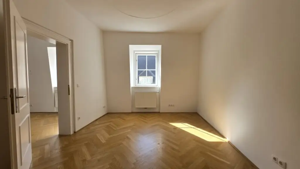 Cityapartment: "First class on the last floor" - Sonnige 2-Zimmer-Wohnung mit Topausstattung