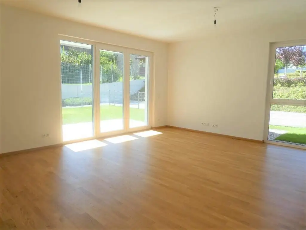 Traumhafte Gartenwohnung in Hofruhelage - vis á vis Schlosspark Maria Enzersdorf