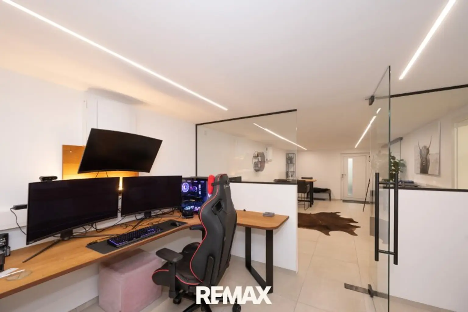 Arbeitszimmer/Hobbyraum/zusätzlicher Wohn- und Schlafbereich (KG)