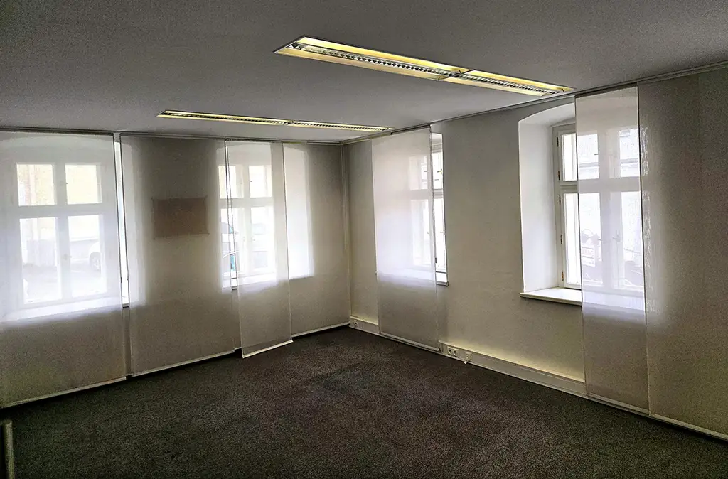 Freundliche Geschäftsräumlichkeit, Büro, Ordination oder Kanzlei im Erdgeschoss im Zentrum Haag zu mieten