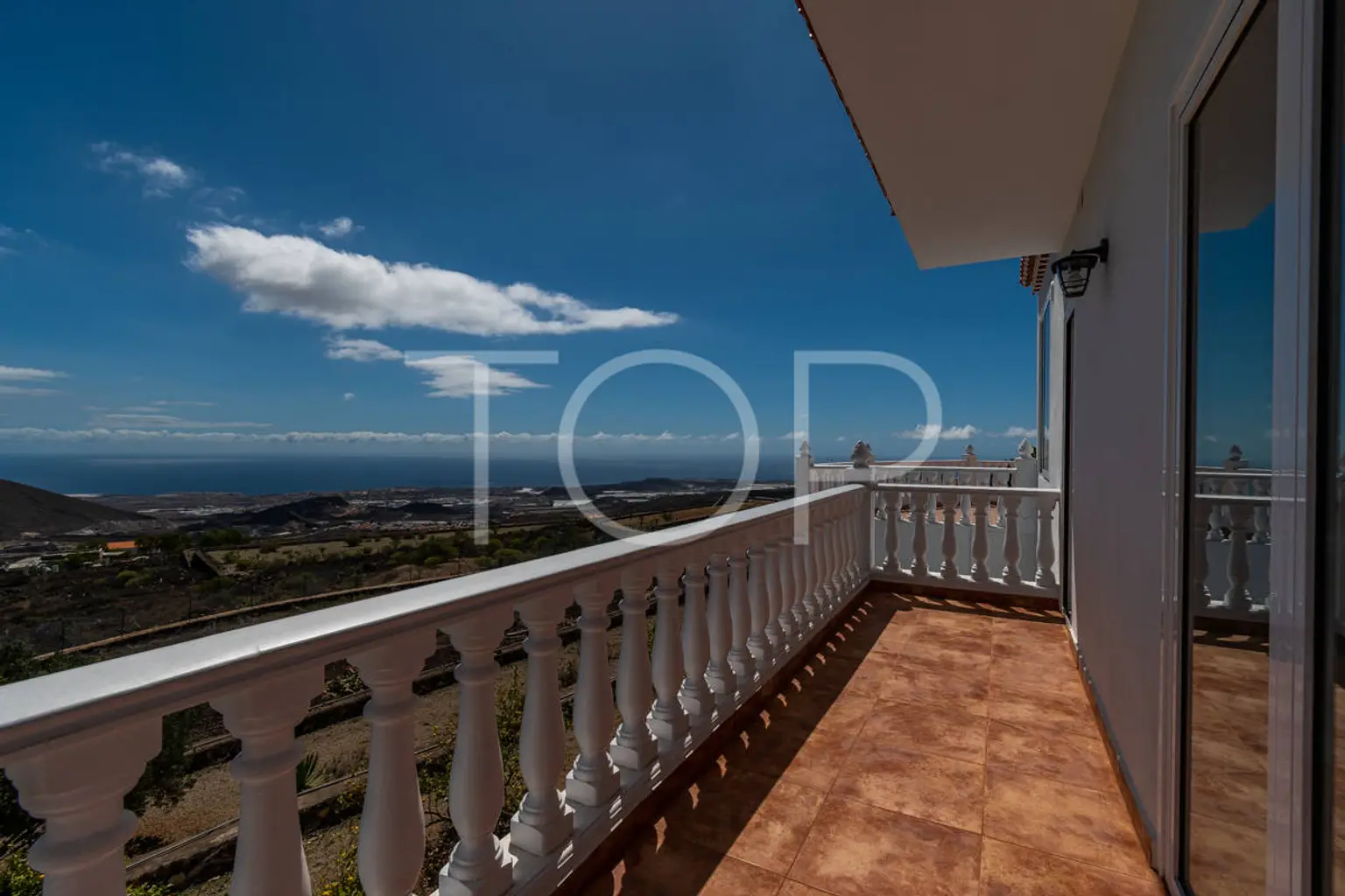 Villa-San-Miguel-terraza-dormitorio-Teneriffa