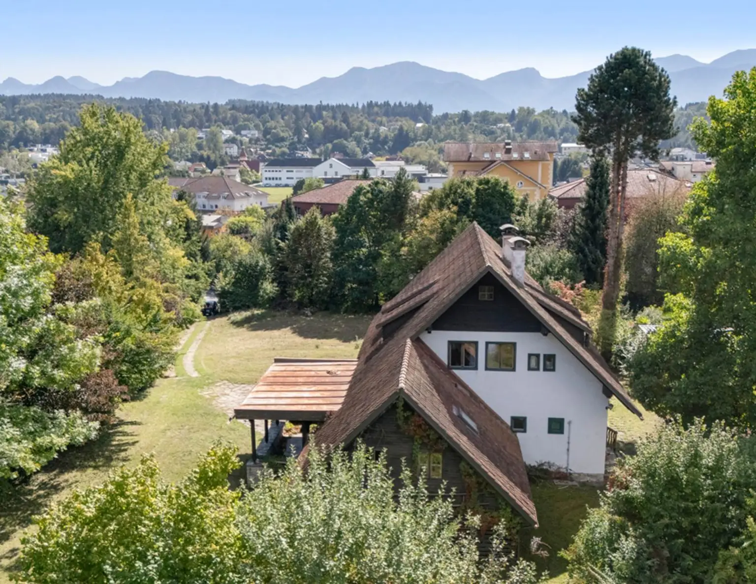 Repräsentatives Anwesen in bester Lage