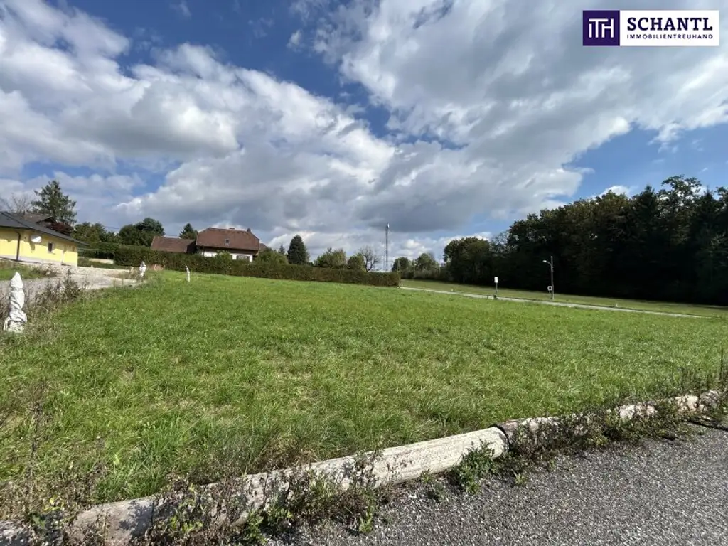 FABELHAFTES Grundstück! VOLLERSCHLOSSENES und FLACHES BAUGRUNDSTÜCK! TOP Anbindung! IDYLLISCHE Umgebung!