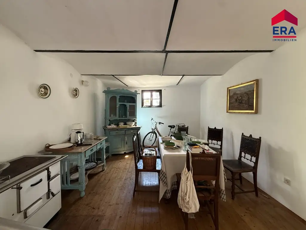 NEU: Ein Haus mit Geschichte – und Platz für neue Ideen in 2145 Hausbrunn