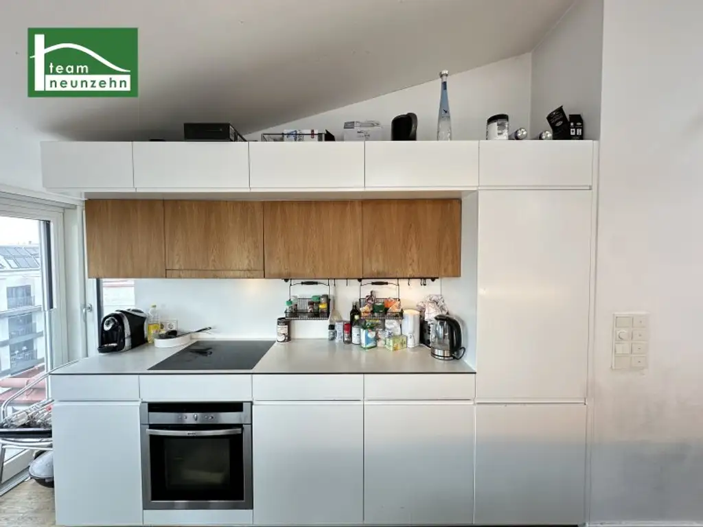 Stilvolle Dachgeschoss-Maisonette mit 3,5 Zimmern, riesiger Terrasse und WG-Eignung nahe U6 Nußdorfer Straße!