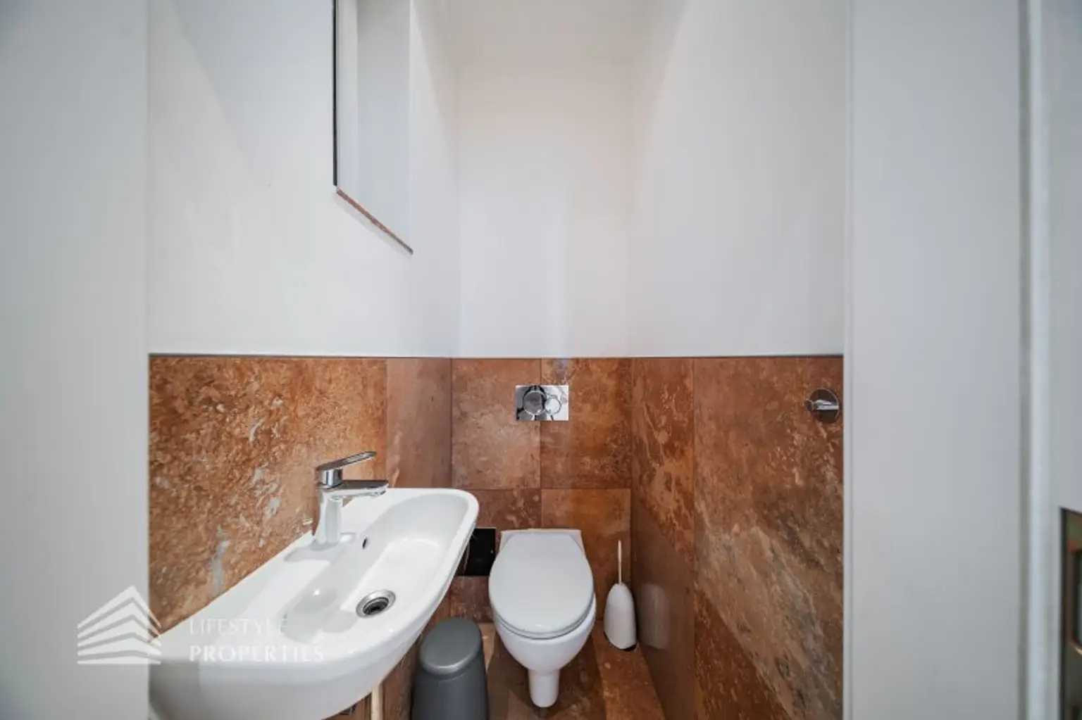 Helle 2-Zimmer Wohnung, Nähe Meiselmarkt