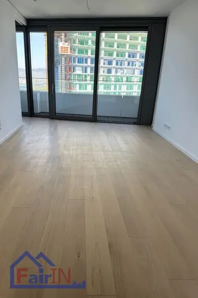 DANUBEFLATS: Exklusive 2-Zimmer-Wohnung mit Balkon im 37. Stock***
