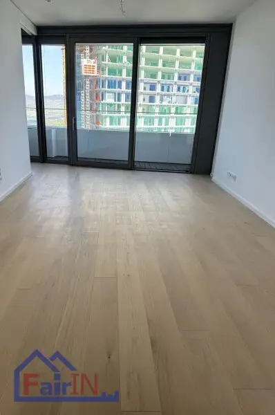 DANUBEFLATS: Exklusive 2-Zimmer-Wohnung mit Balkon im 37. Stock***