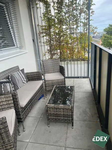 Ab Oktober: Schöne 2-Zimmer-Wohnung mit Balkon direkt bei der U3