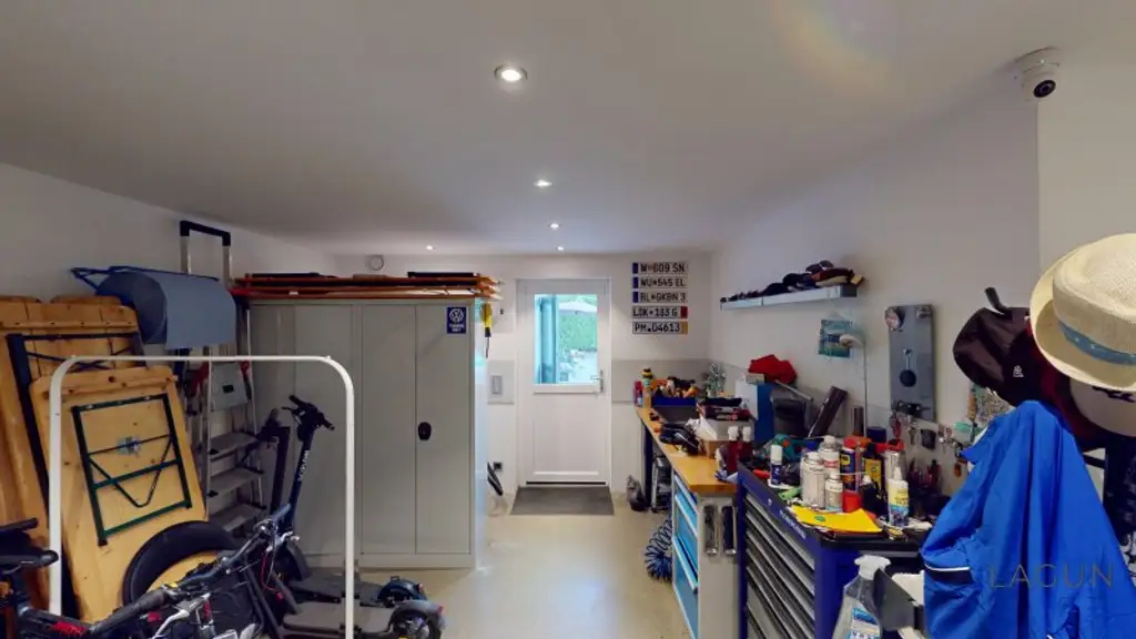 Hochwertiges Luxus-Einfamilienhaus in Maria-Lanzendorf