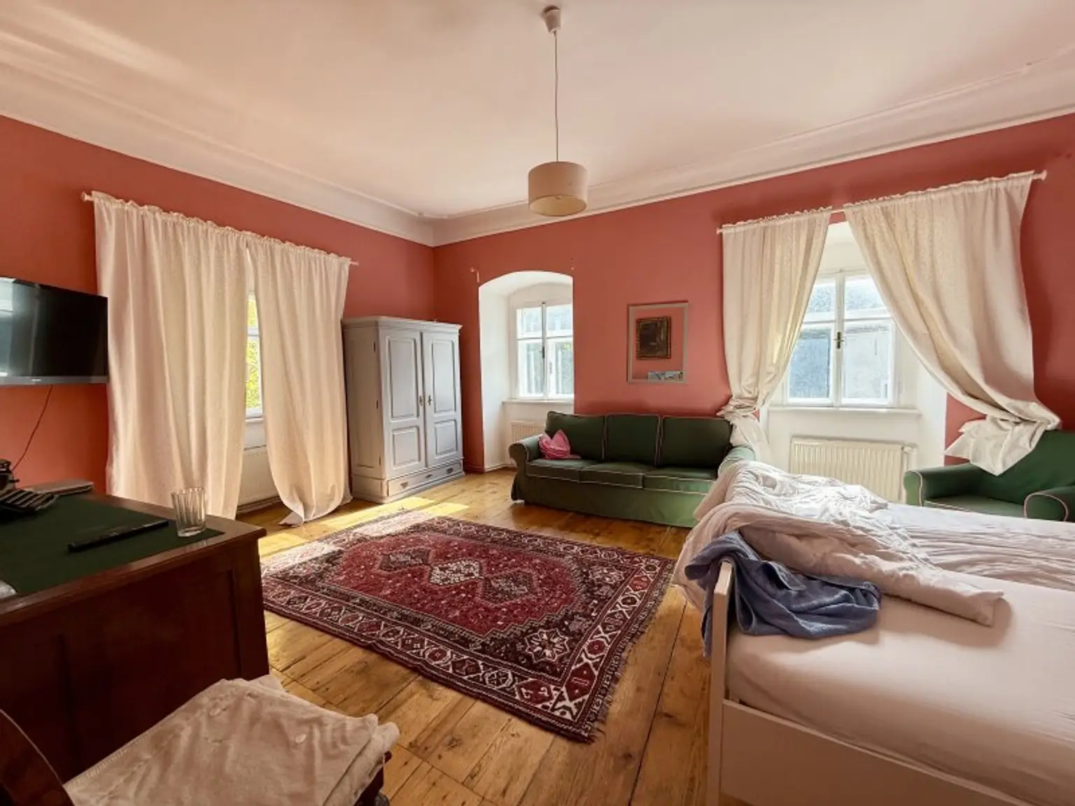 Herrschaftlicher Dreikanthof im Weinviertel