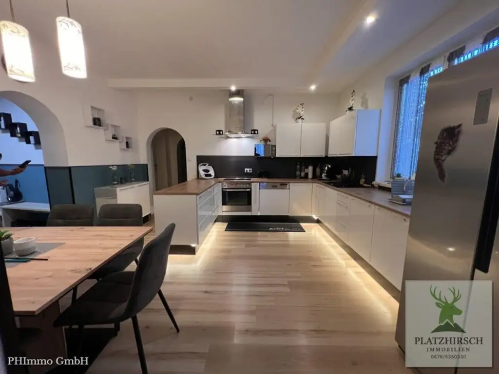 NOTVERKAUF !! Klein-Harras, renoviertes Multifunktionshaus, 30 Minuten von Wien Donaustadt