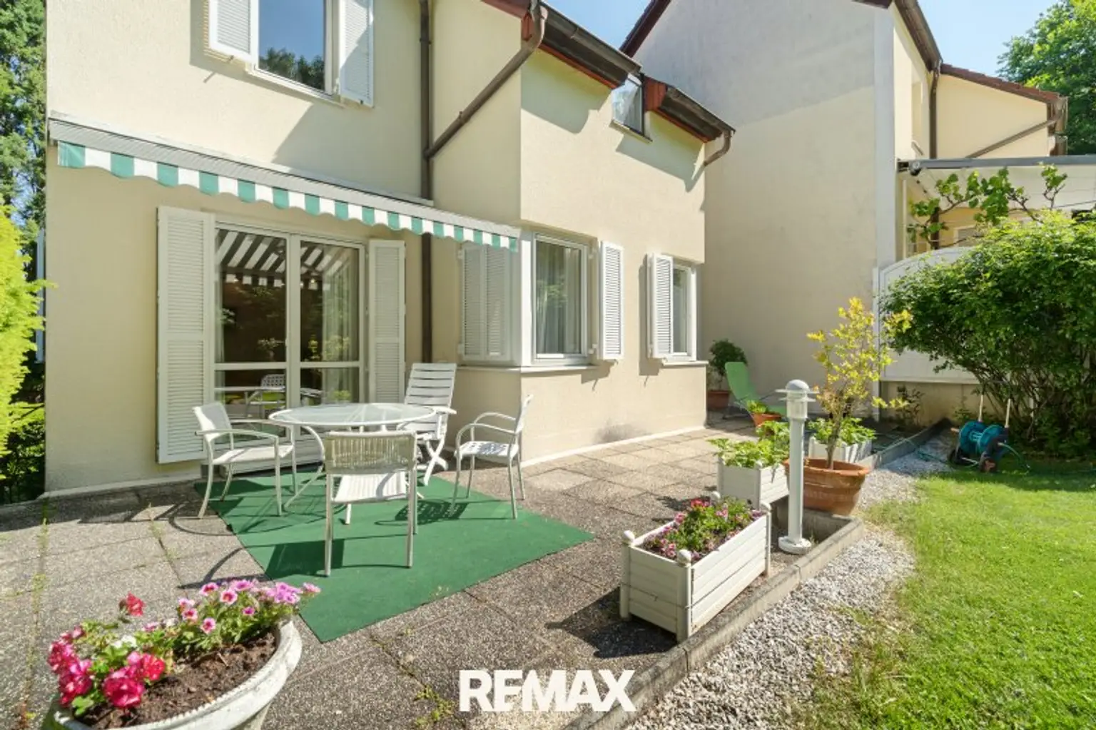 Reiheneckhaus in Bisamberg : 4 Zimmer, 1160m2 Garten.....Ihre Geldanlage!