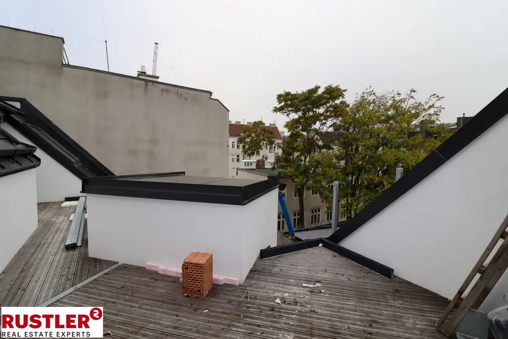 Altbaurenaissance mit Dachgeschossausbau- Nähe Kutschkermarkt