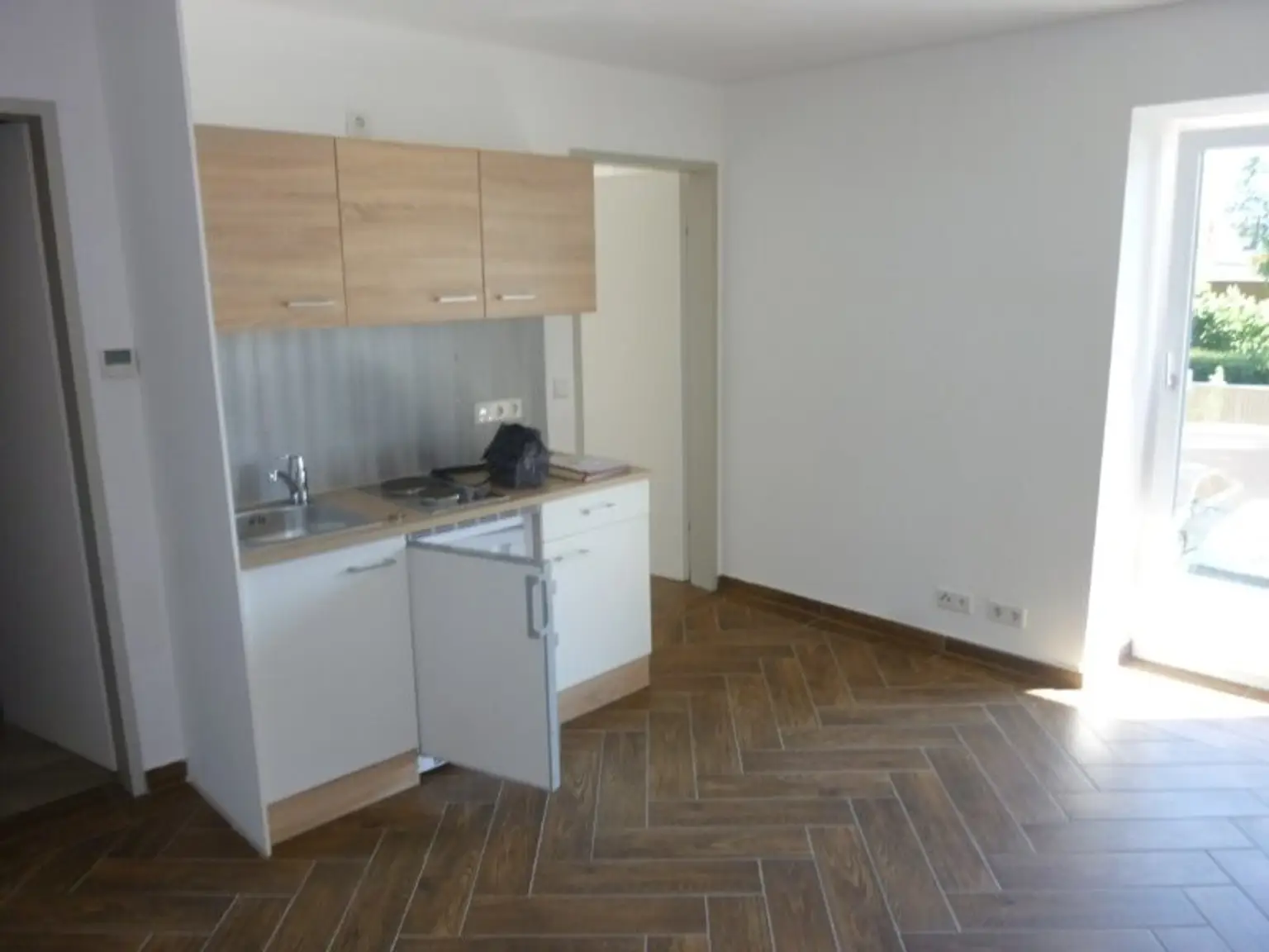 "GRÖDIG - Kleines 2 Zimmer Wohnung mit großem Balkon"