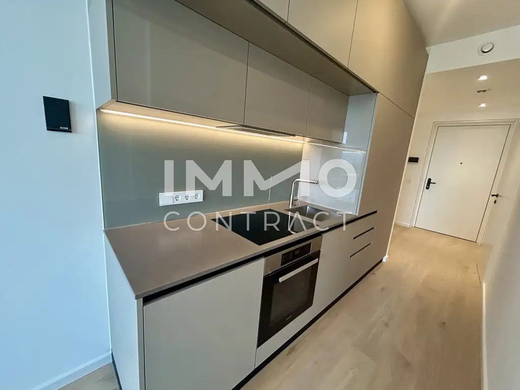ERSTBEZUG: Luxuriöses Studioapartment mit Pool, Sauna, Fitness und Concierge!