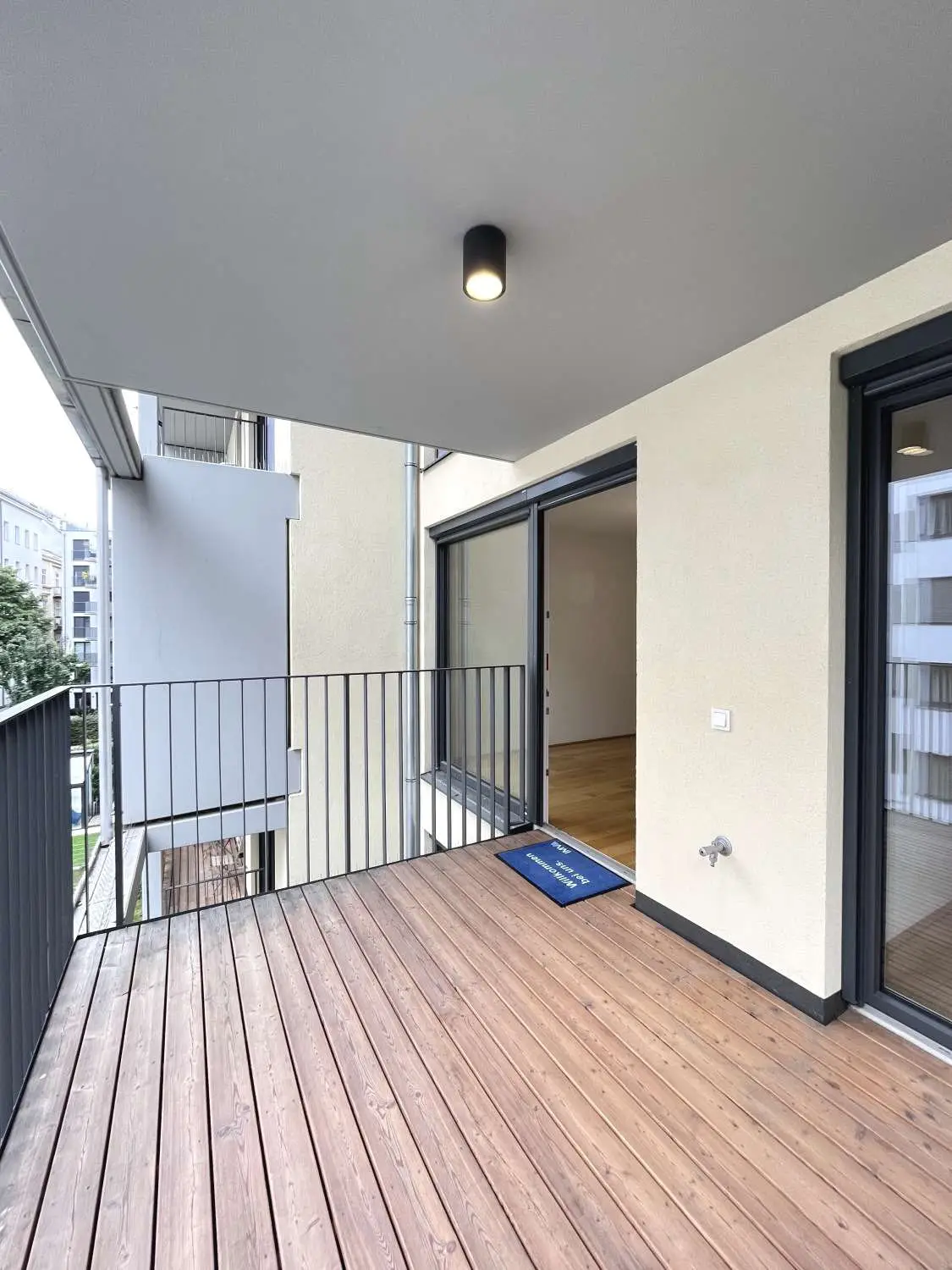 3., Wunderschöne 2-Zimmer-Wohnung im gefragten Botschaftsviertel!