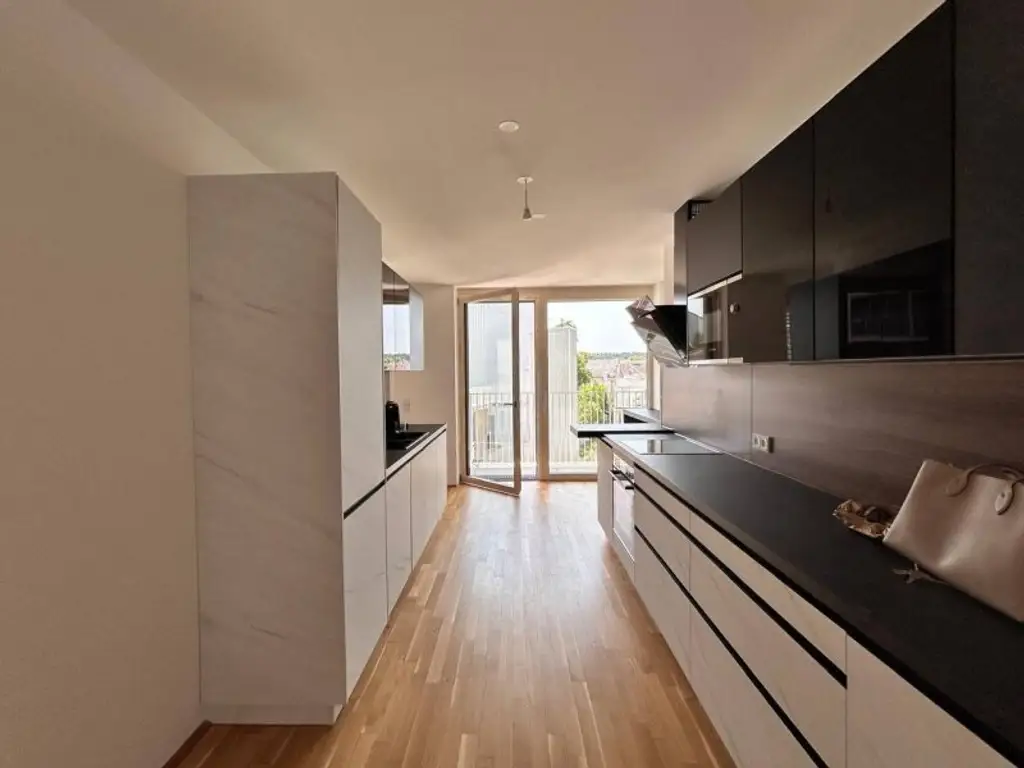 Möblierte 4-Zimmer-Mietwohnung mit Balkon im „Kennedy Garden“ – 1140 Wien