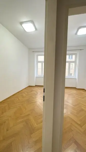 Charmante 3-Zimmer-Altbauwohnung in generalsaniertem Haus mit Lift – 1020 Wien