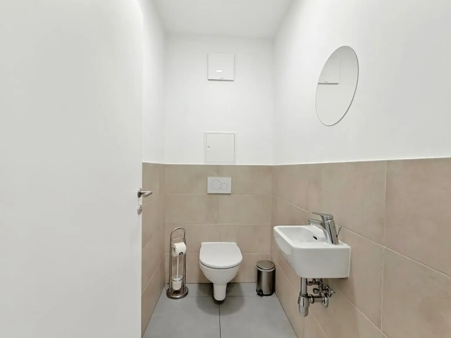 Airbnb | 2-Zimmer Wohnung in 1100 Wien | Voll möbliert | 1. Obergeschoss