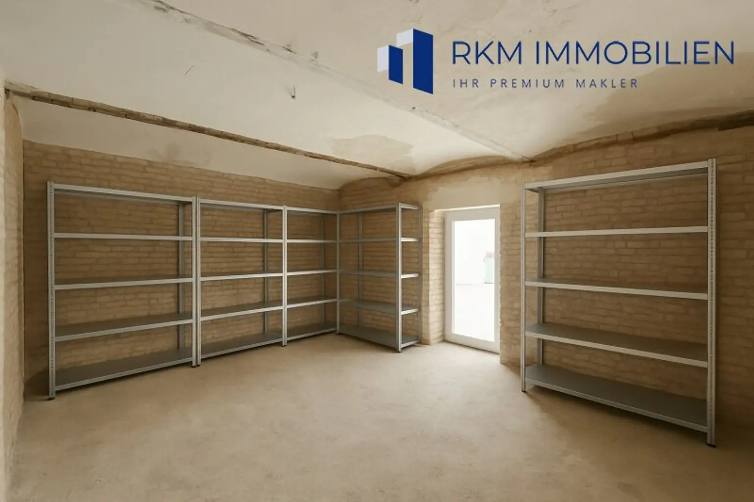 Exklusives Immobilienpaket: Vollsanierte Wohnung & Zweigeschossiges Nebengebäude im Herzen des 15. Bezirks