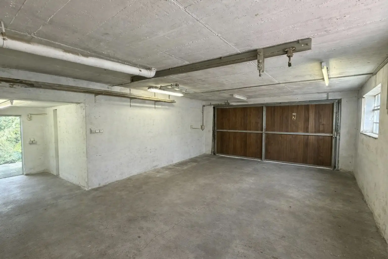 Doppelgarage seitlich