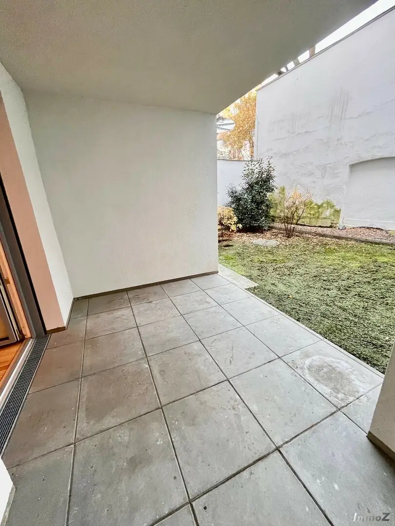 überdachte Terrasse