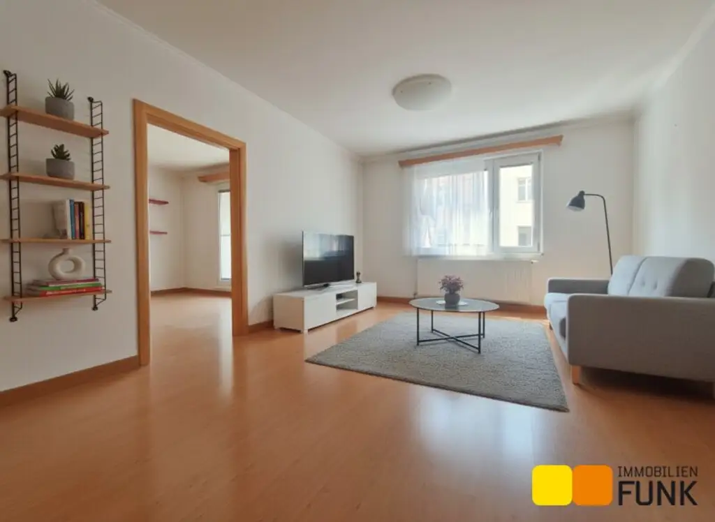Gepflegte 3 Zimmerwohnung, 92 m², Sofortbezug