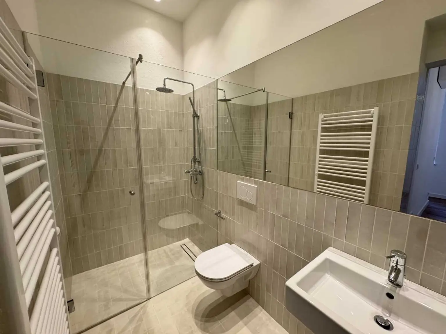 Frisch generalsaniertes Hofgebäude zu mieten!