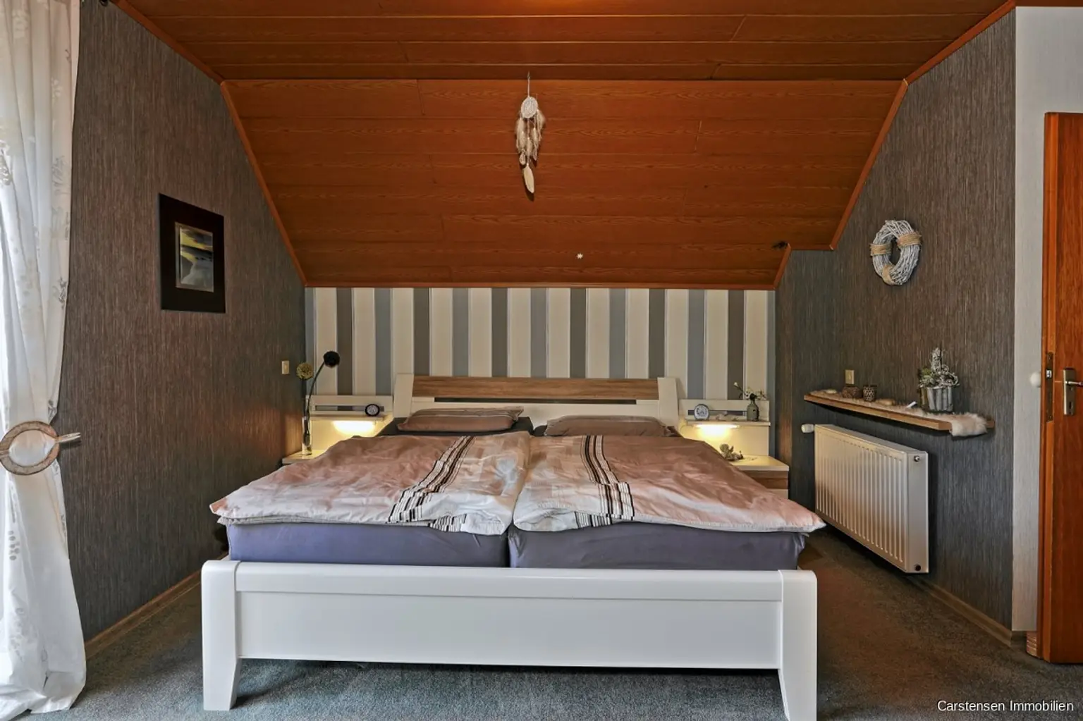 Schlafzimmer 2 DG