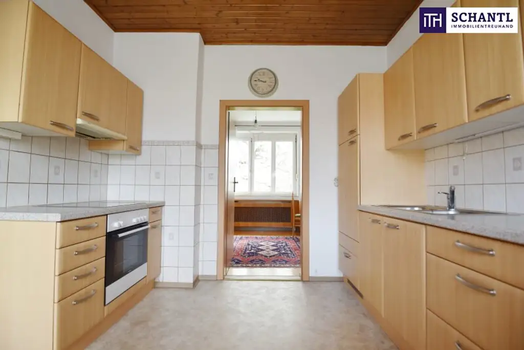 PLATZ zum WACHSEN – sanierungsbedürftiges Haus mit großem Garten und traumhaften Bäumen in Graz Liebenau! Bungalow mit Ausbaureserve!