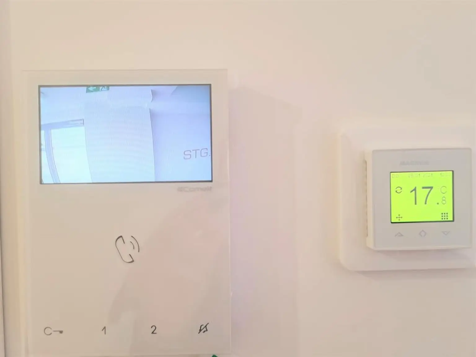 Ihr Penthouse – mit 90m² Terrassenfläche und Direktlift in die Wohnung!!