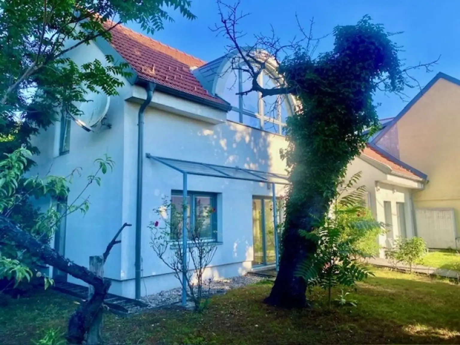 EIGENHEIM mit Garten- ELEGANTE 3-4-Zimmer-Eigentums-Wohnung in Top Lage von STAMMERSDORF!