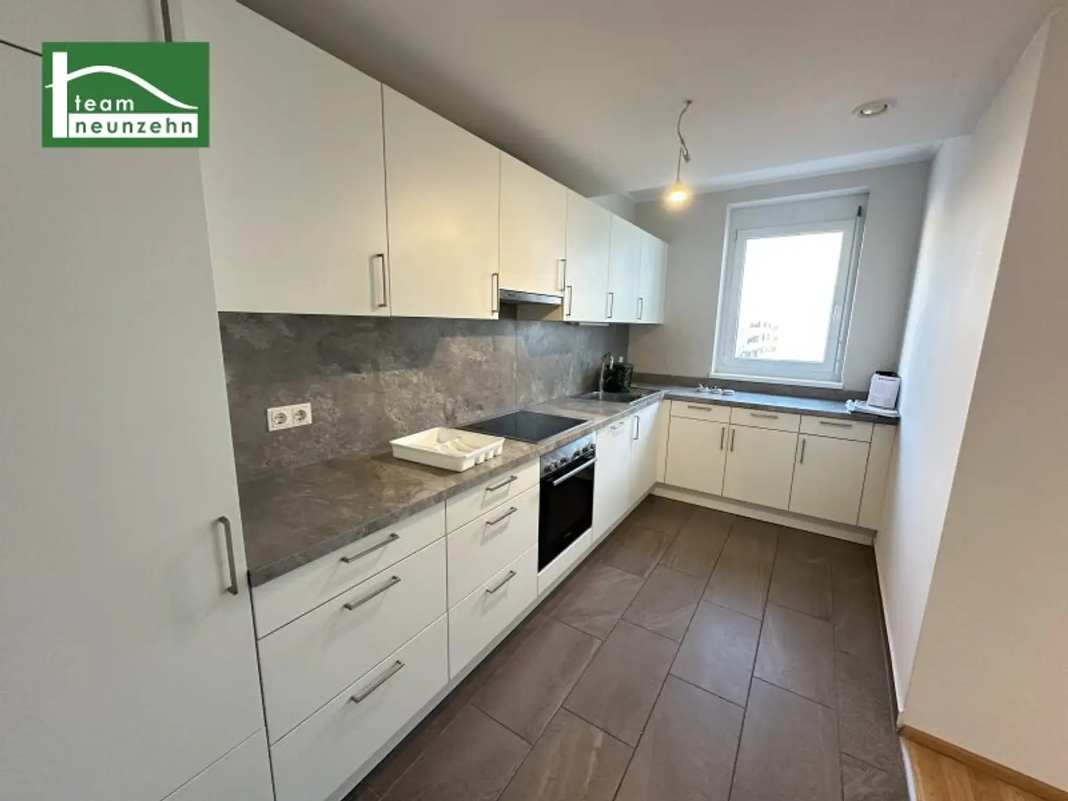 Familientraum im Mautner-Markhof mit Süd-Terrasse! Traumküche- und Bad sowie Abstellraum! GEMEINSCHAFTLICHE DACHTERRASSE!