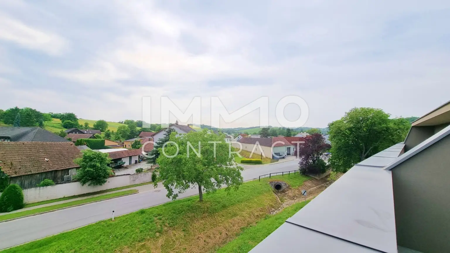 Erstbezug mit Weitblick: Großzügige 4-Zimmer-Wohnung mit riesiger Privatterrasse in Münichsthal