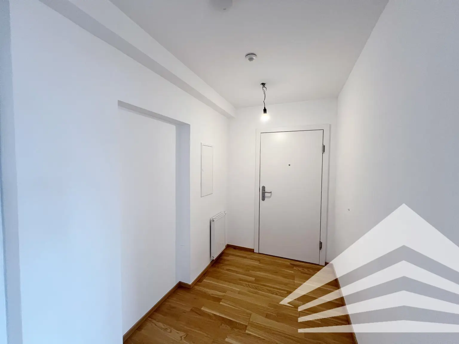 Sensationelle Maisonette-Innenstadtwohnung nahe dem Volksgarten und Musiktheater!