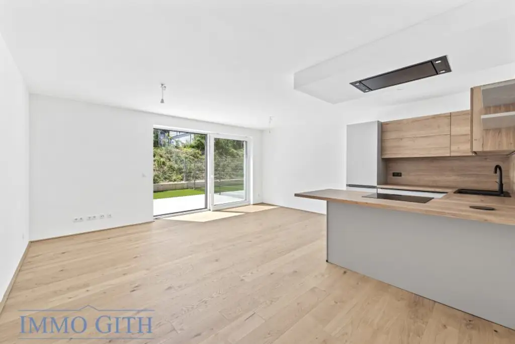 EXKLUSIVES TOWNHOUSE MIT GARTEN, PV-ANLAGE & DESIGNAUSSTATTUNG ZU KAUFEN – WIEN DIREKT VOR DER TÜR