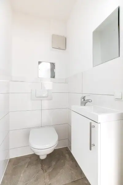 TOP ANGEBOT! Helle 4-Zi.-DG-Wohnung im 16. Bezirk! inkl. 2 Stellplätzen!