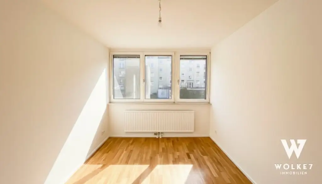 ERSTBEZUG nach SANIERUNG: Stilvolle 4-Zimmer-Neubauwohnung mit luxuriöser Ausstattung und exklusivem Design