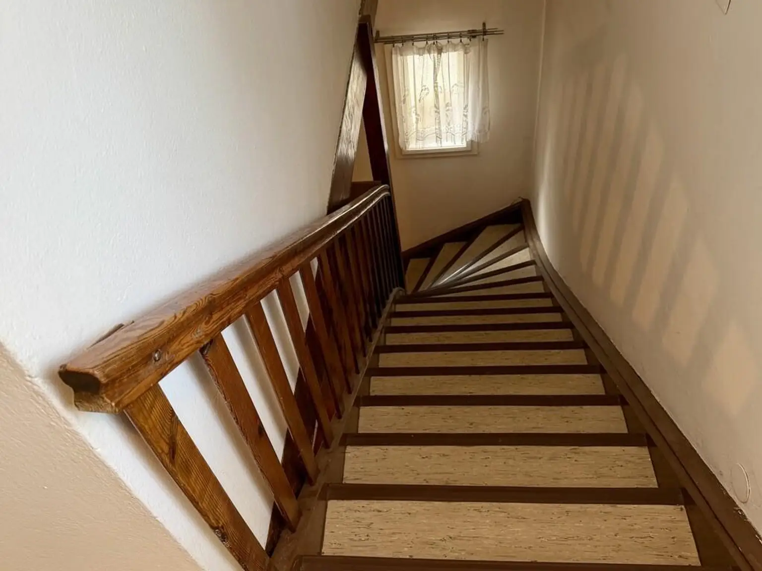 63495248-7244-4C14-8E27-92A10AC1A8A3_1_105_c