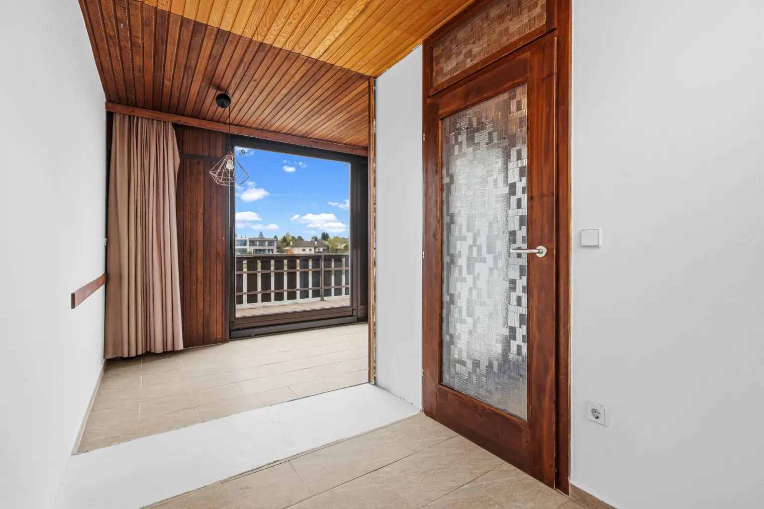 von Küche zum Wohnzimmer Richtung See