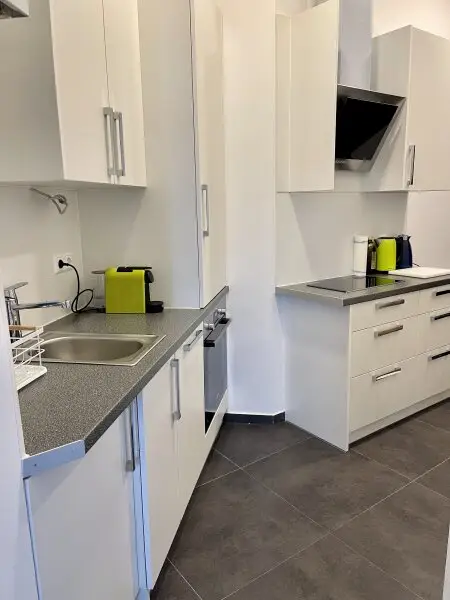 Möblierte Wohnung mit Balkon inklusive aller Kosten!