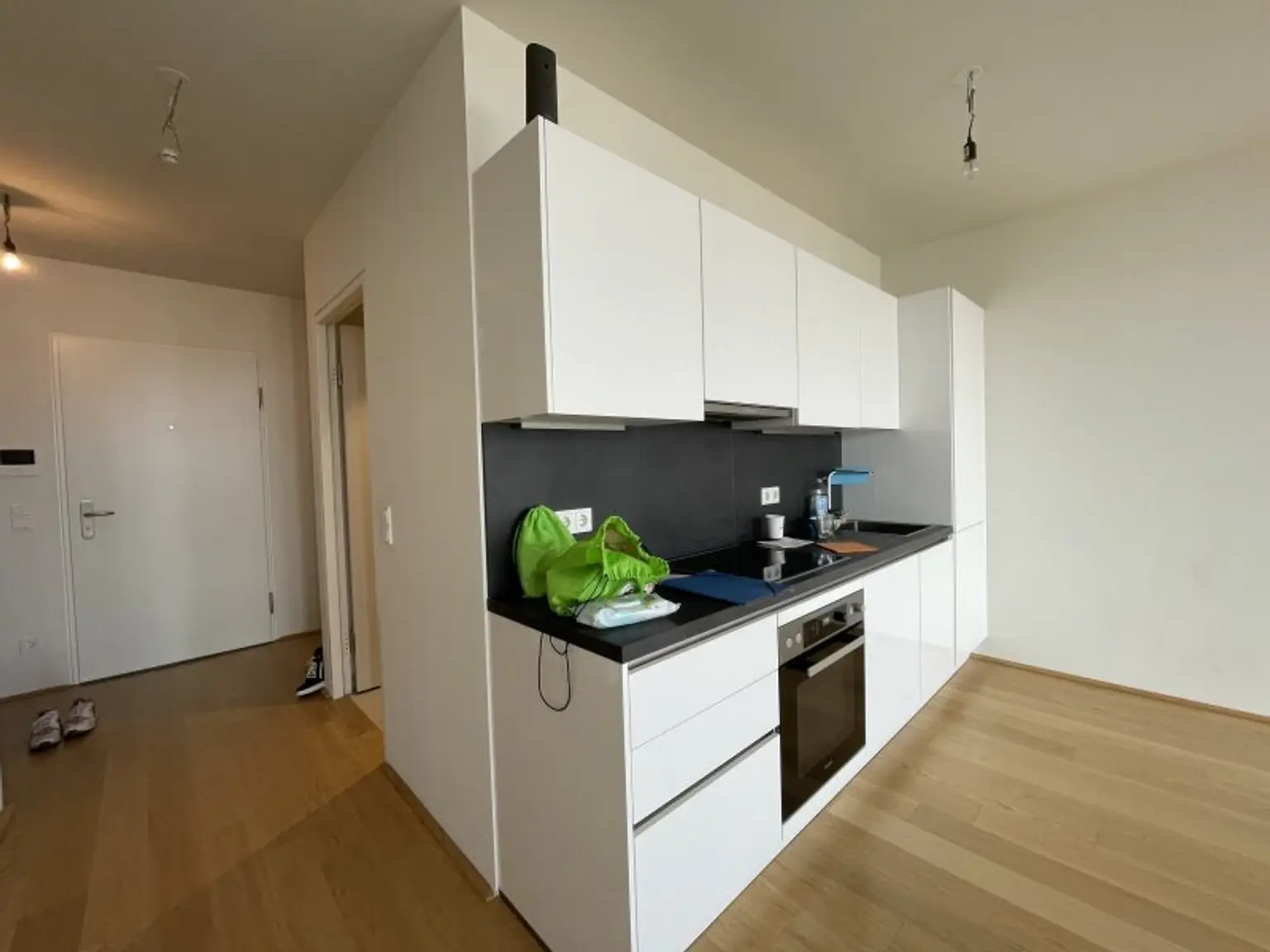 UNBEFRISTETE 2-Zimmer Neubauwohnung mit Loggia und vielen Extras im Haus!