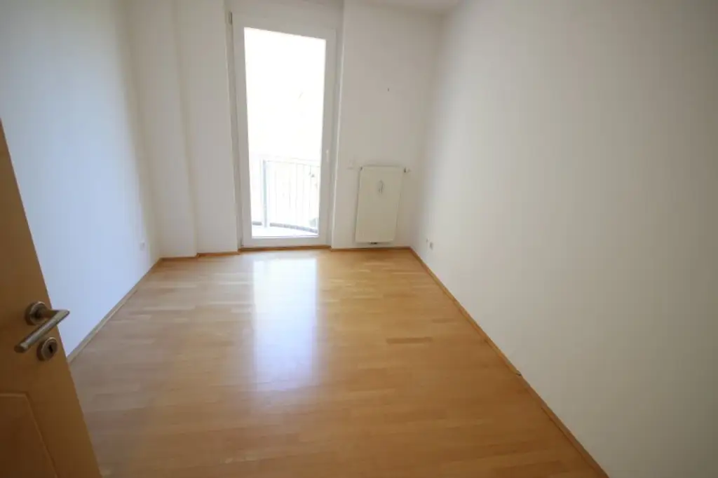 Traumhafte 3 Zi Wohnung mit Balkone und Carport am Kreuzbergl